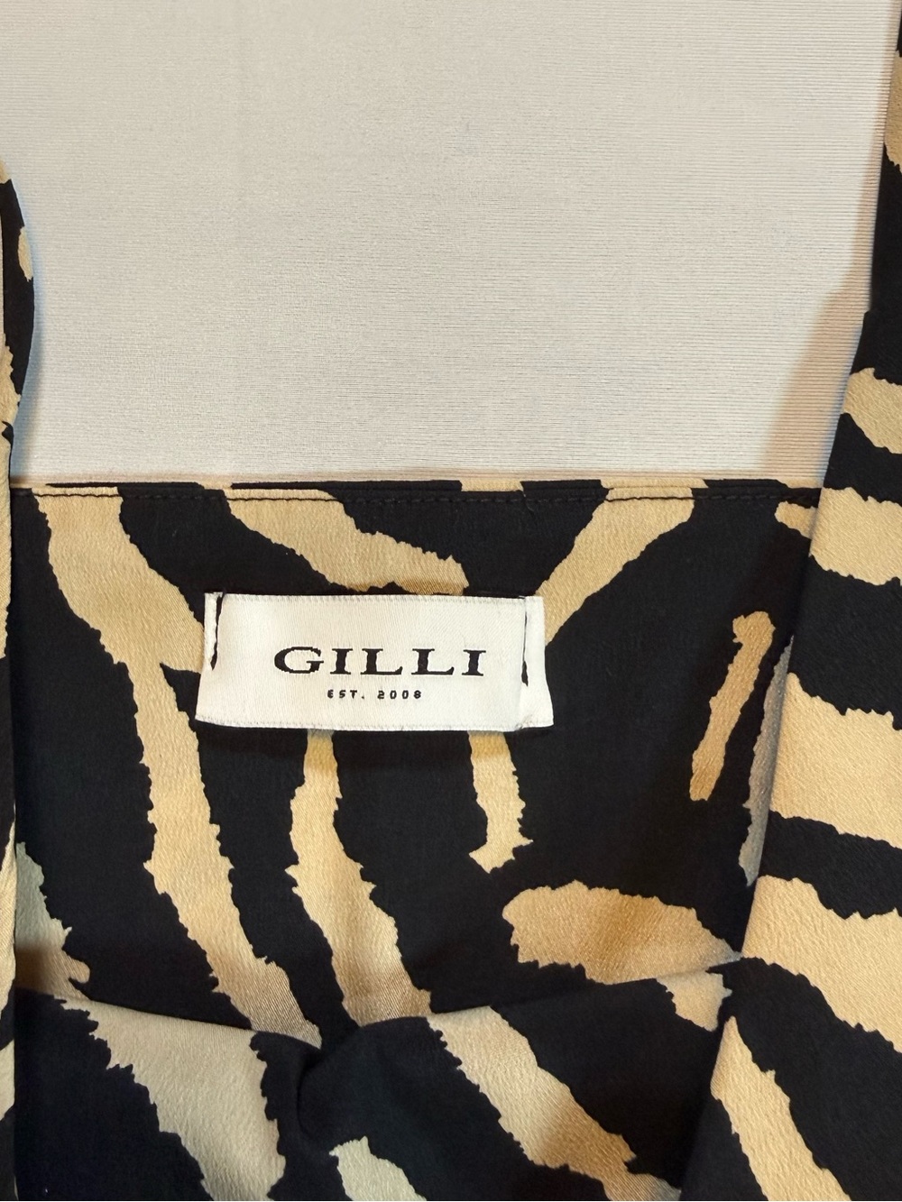 Gilli Black Tan Abstract Zebra Print Cami Tank Top Size M - Picture 2 of 6